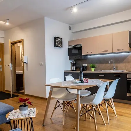 Udanypobyt Apartamenty Tuwima Zakopane Exterior photo