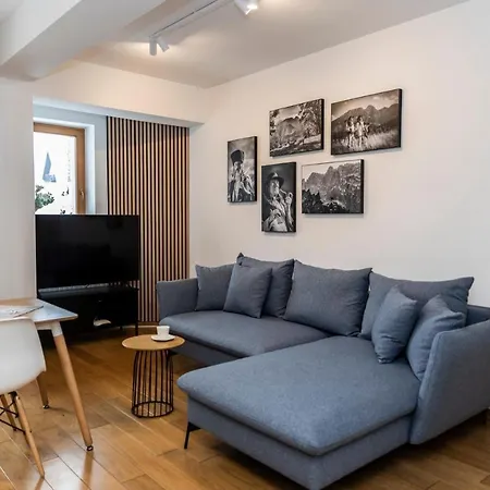 Udanypobyt Apartamenty Tuwima Zakopane Exterior photo