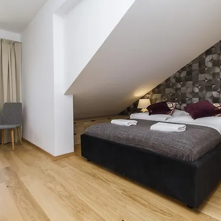 Udanypobyt Apartamenty Tuwima Zakopane Exterior photo